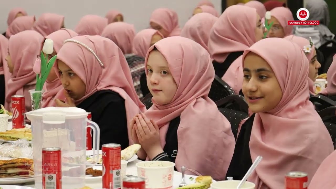 HAFIZLARLA İFTAR BEREKETİ