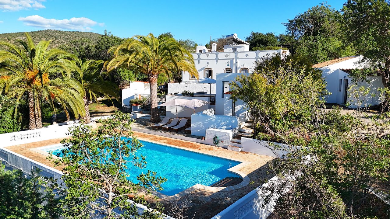 For Sale in the Algarve 🇵🇹 | Ideal for Living or Investment