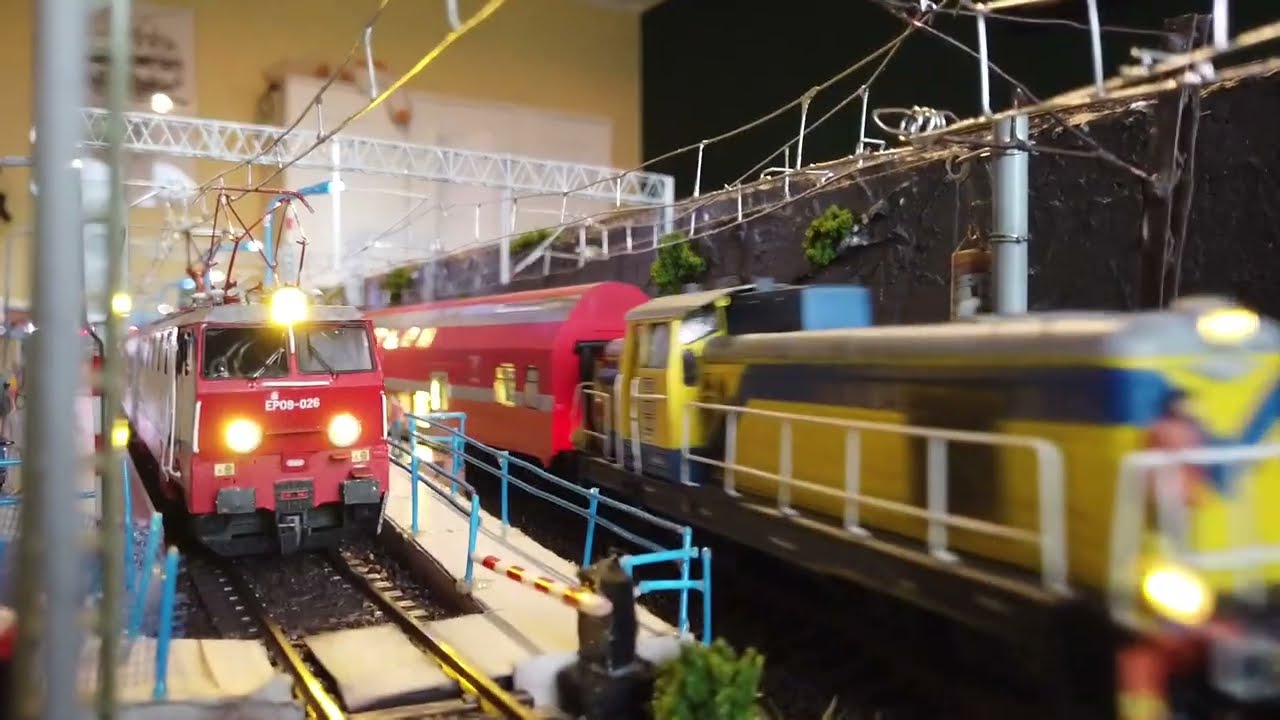 Makieta wrzesień 2025 PKP H0