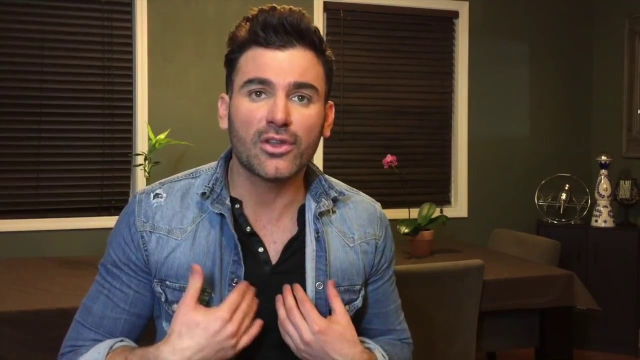 Como Salí del Closet // Coming Out Mauricio Mejia