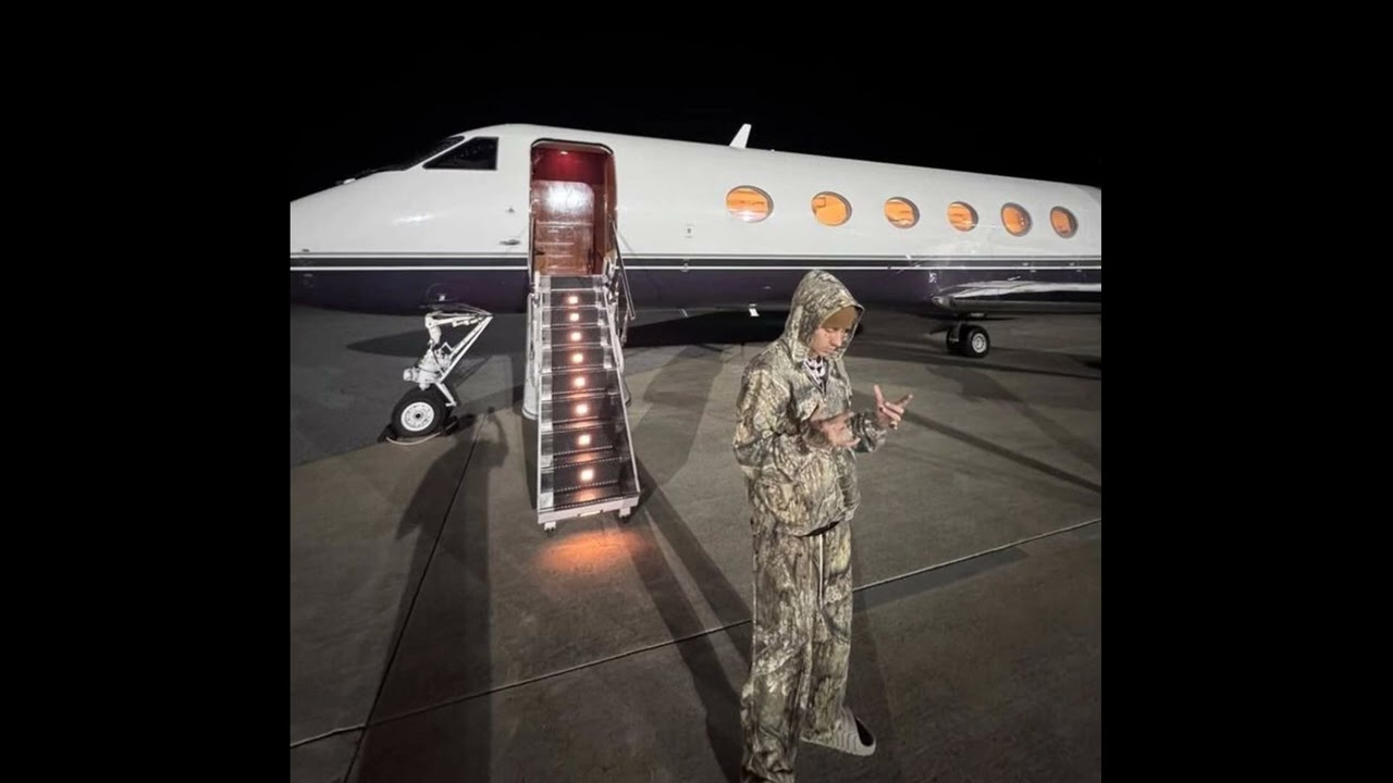 (FREE) Duki Type Beat - "Salud" Melodic Type Beat | Trap Type Beat 2025