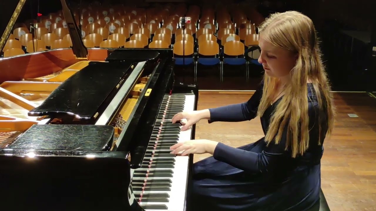 Mendelssohn Fantasie fis moll op. 28 - Oksana Oposhnian