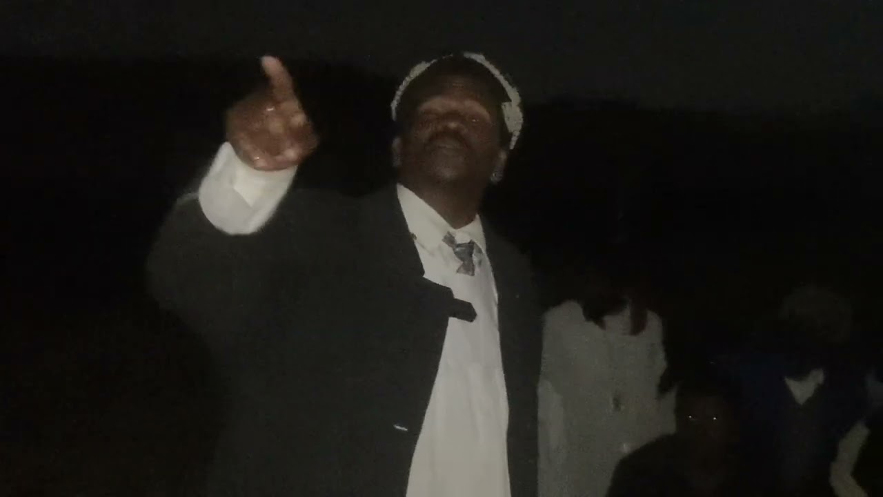 laphake kukwa ngobese enquthu sasihambise umusa obekade egula ngokomnqondo