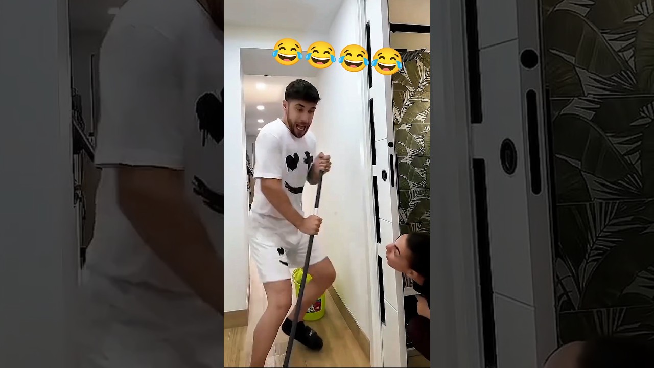 Epic Funny video 😂😂😂 #funnymoments #comedy #shorts