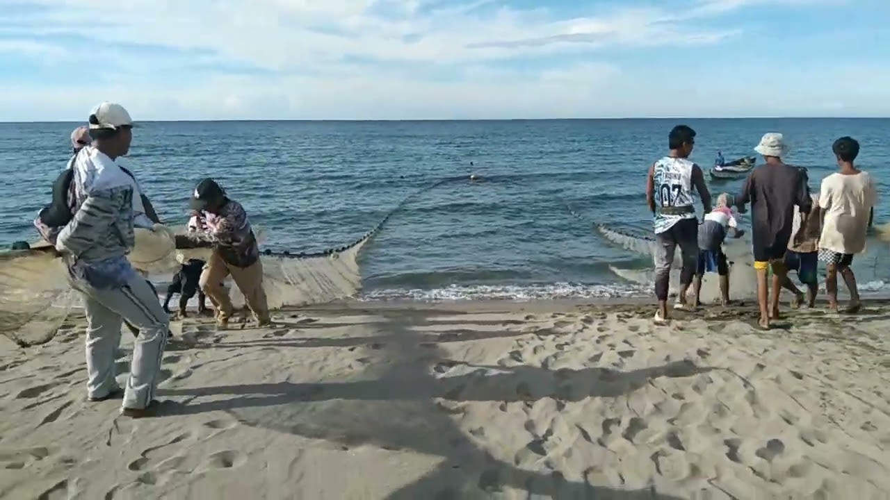 Seacoast life in Taggat, Claveria, Cagayan.