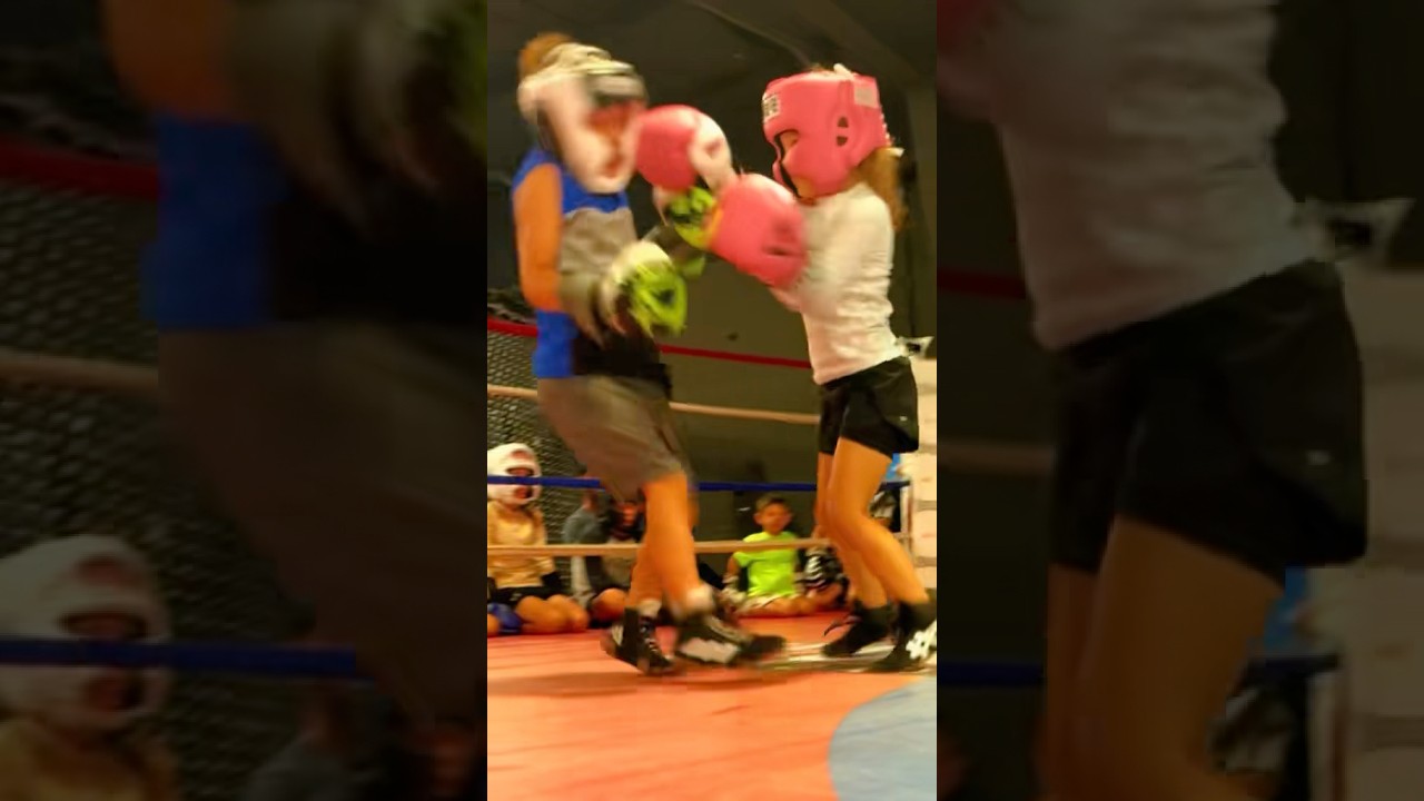 Lovely Lucy sparring💥🥊