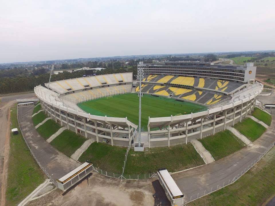 ESTADIO CAMPEON DEL SIGLO (4K)