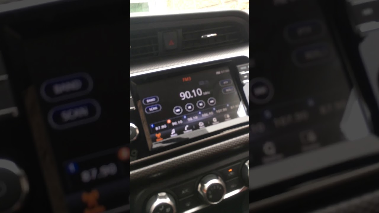 Conecta Nissan Kicks a Bluetooth