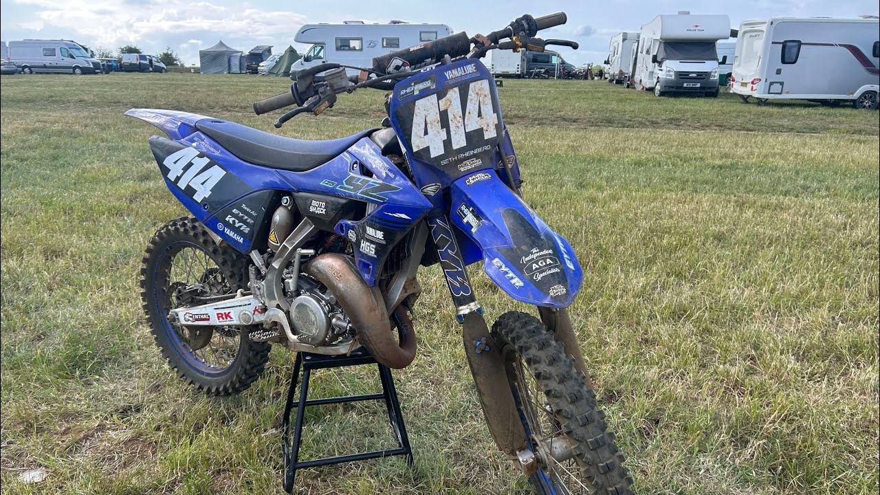2 laps round culham mx