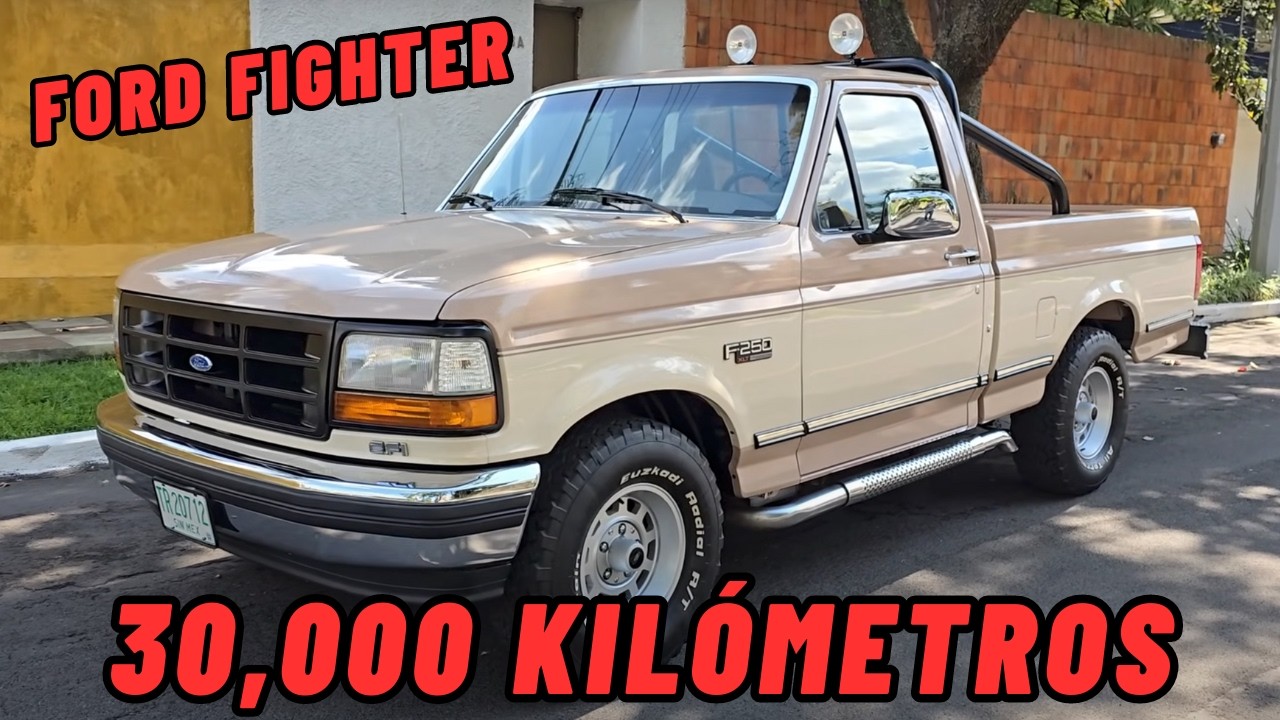 Ford Fighter Como Nueva! Solamente 30,000 kilómetros...