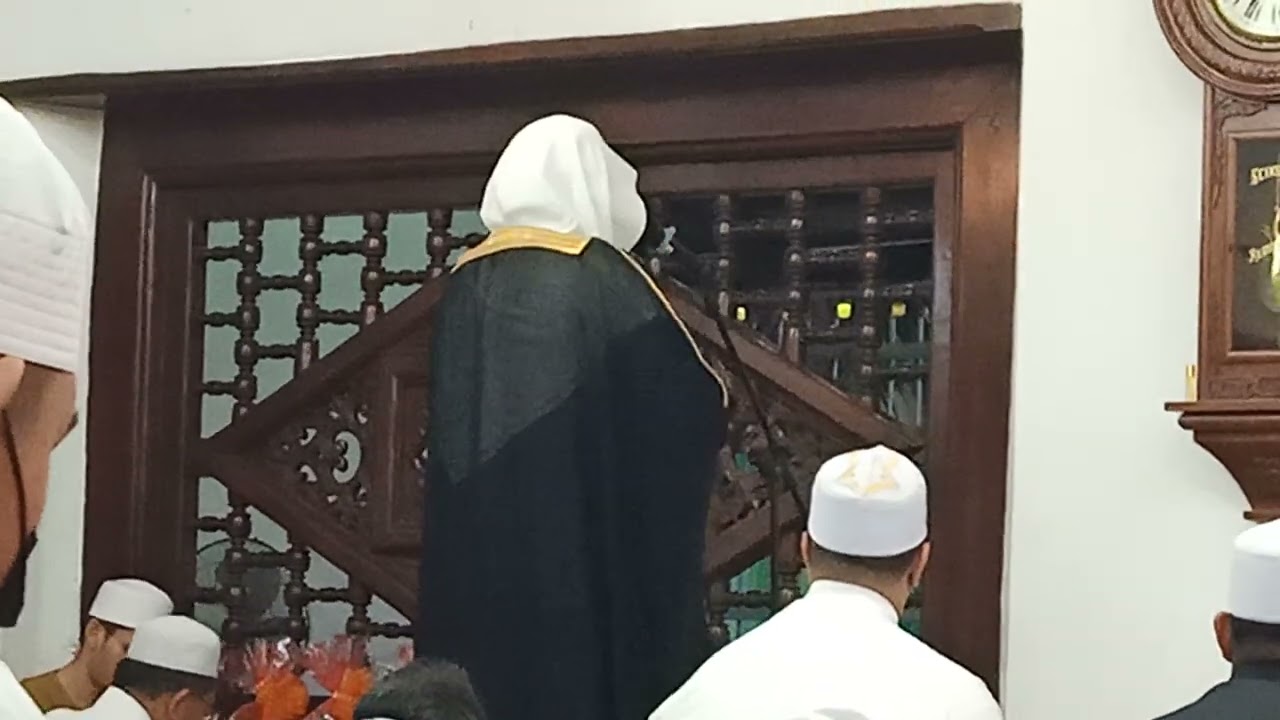 Azan Magrib Sheikh Abdul Karim Al Makki Di Masjid Kg Hulu 13/2/2022
