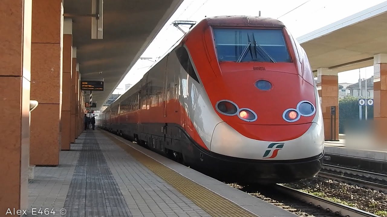 D345 CON TRENO STORICO, MERCI E QUALCHE TRENO DEL MATTINO... A TREVISO CENTRALE