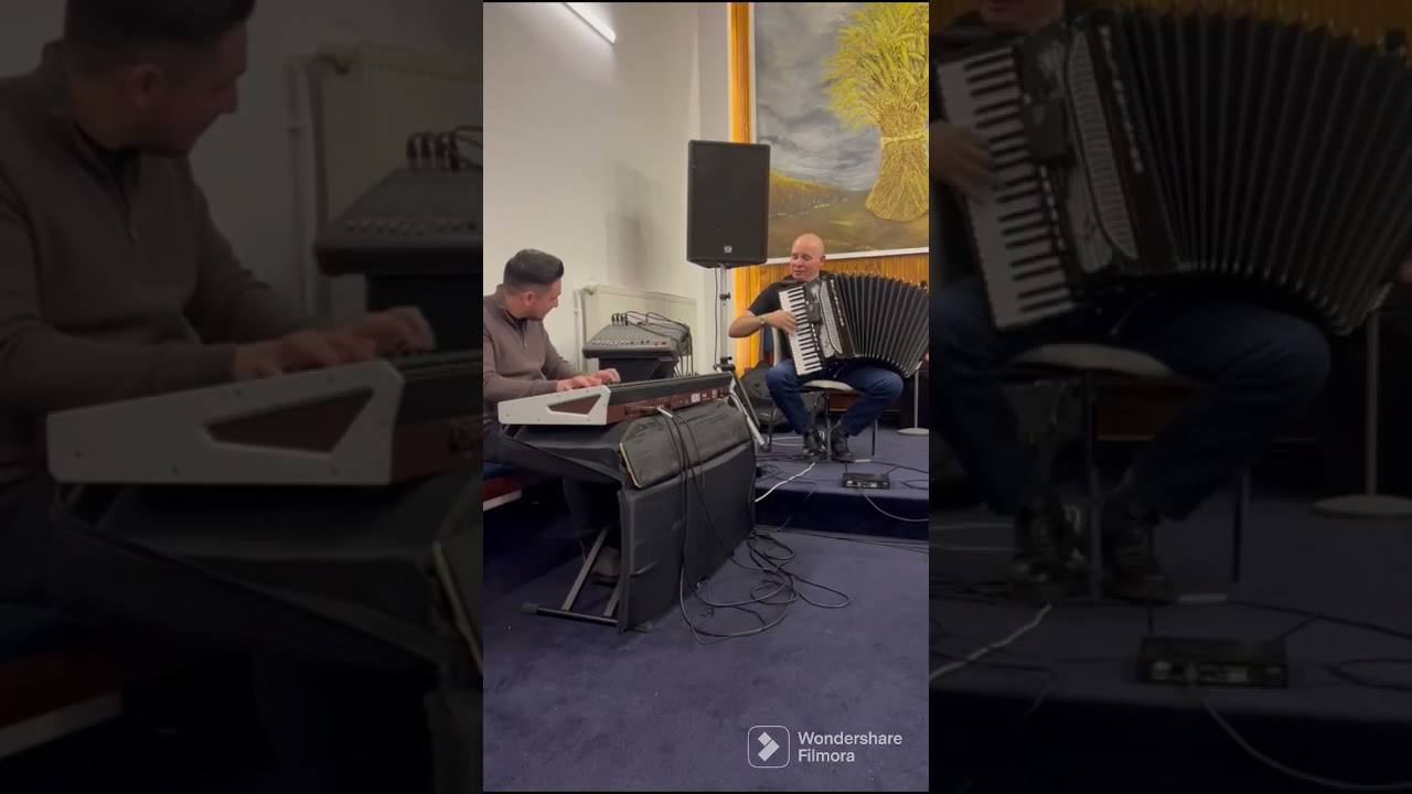 Daniel Neagu & Samuel Stoica instrumental - Asculta-i cândva Isuse