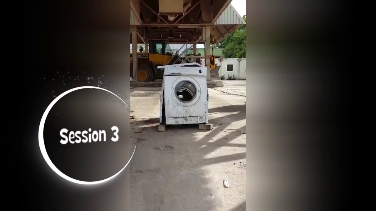 WASCHMASCHINE VS. STEIN / WASHING MACHINE VS. STONE