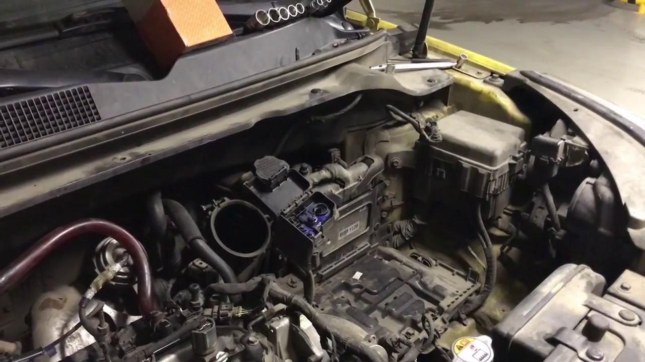 KIA SOUL Diesel Fuel Filter Replacement