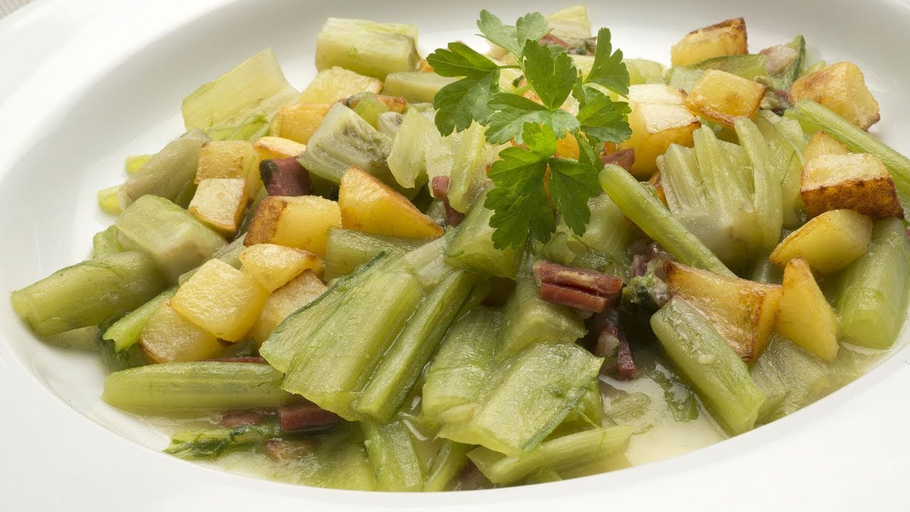 Receta de Borraja con patatas y jam&oacute;n de Karlos Argui&ntilde;ano