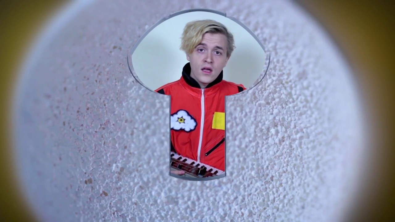 Delorean Gray — Chrome Bikini (Official Music Video)