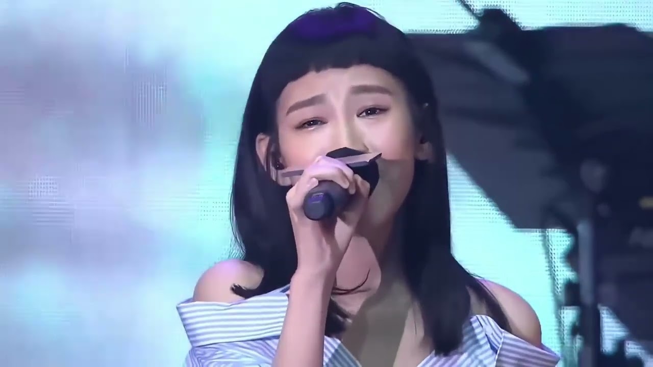 【Gigi Yim 炎明熹】翻唱《夏日傾情》《男人信什麼》show live