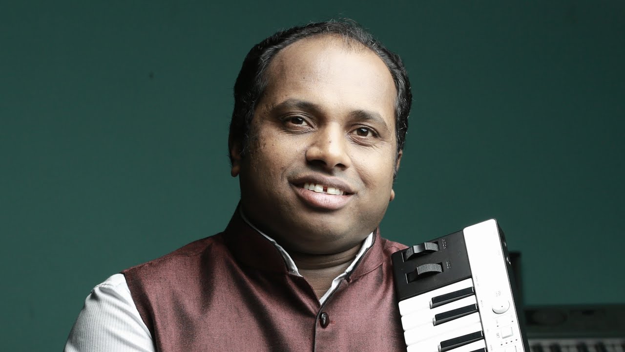 NAMUKKABHAYAM DAIVAMATHRE(LIVE)/Christian Devotional song/SUNIL SOLOMON