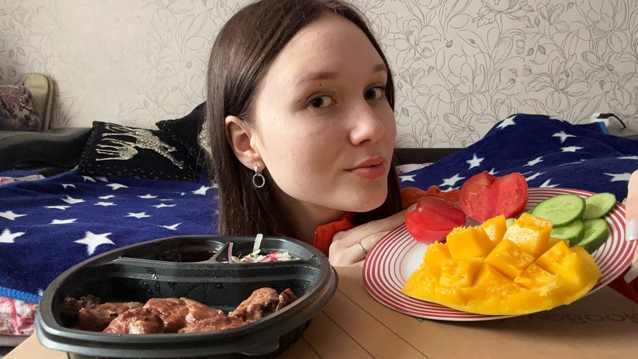 МУКБАНГ/ шашлык / ремонт в общежитии ?🍖🥭