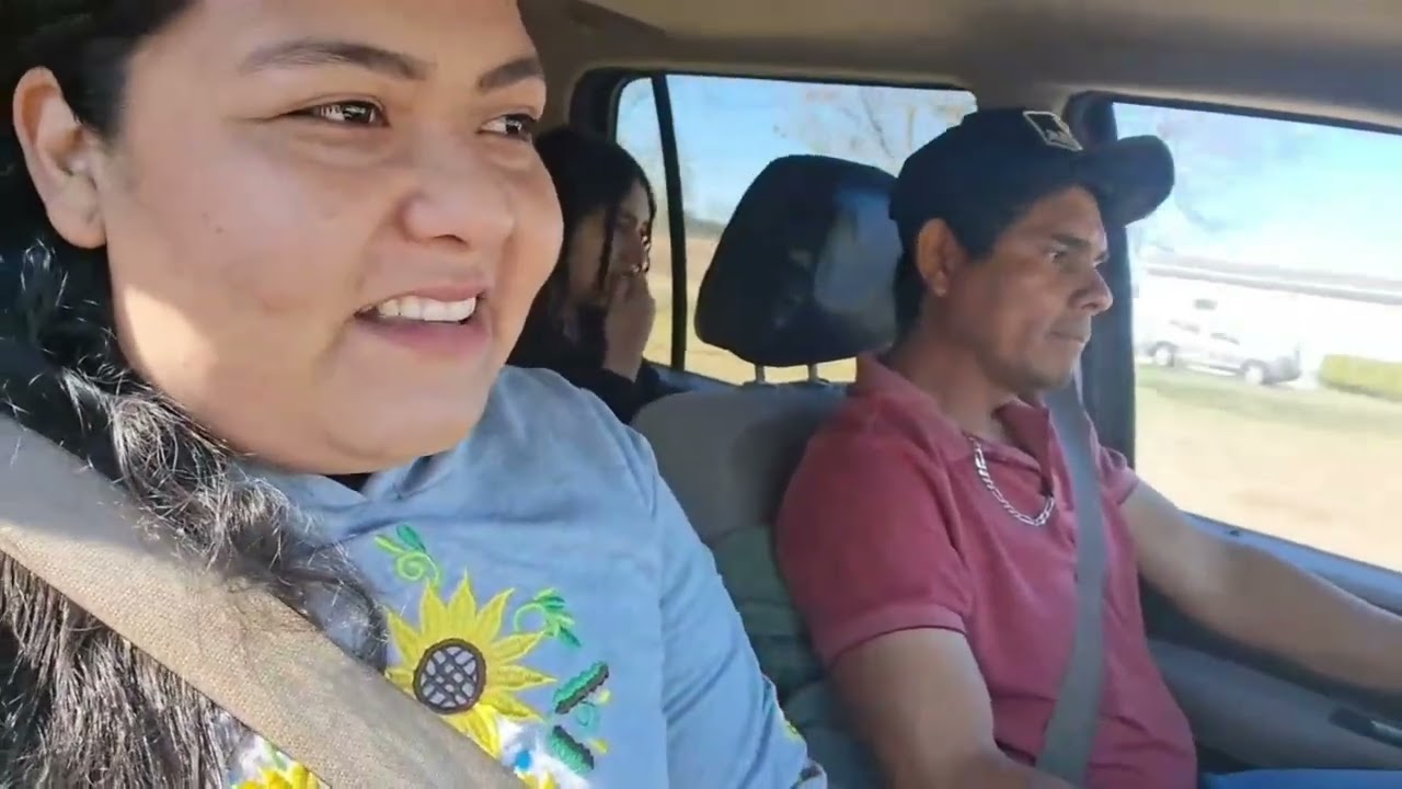 Fuimos a visitar a unos amigos🏠🥰 me presentó con ustedes 😍🥰hicimos carnitas 😋😋