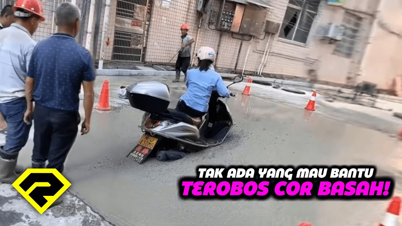 KAPOKMU KAPAN? Detik-detik Motor Terjebak Jalan Cor Basah, Jadi Tontonan Warga!