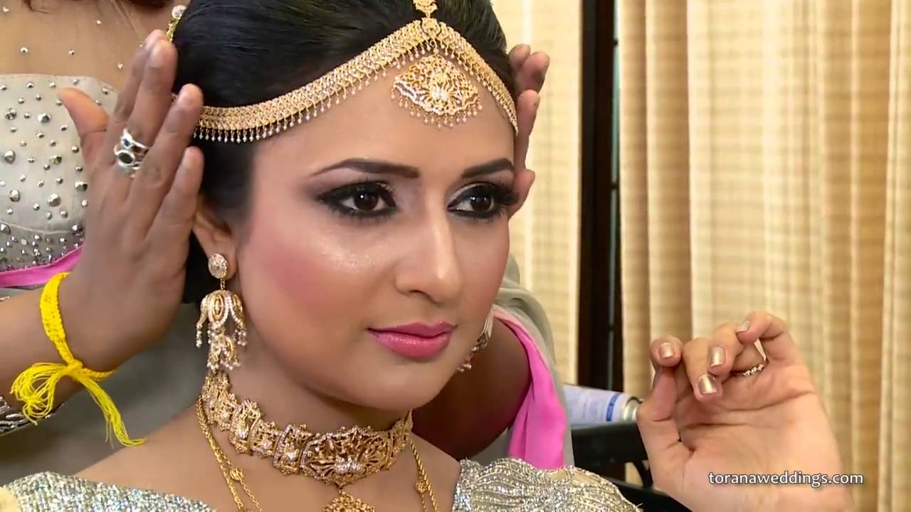 Divyanka's photoshoot and ramp in Srilanka full video(credit/source-ToranaWeddings)