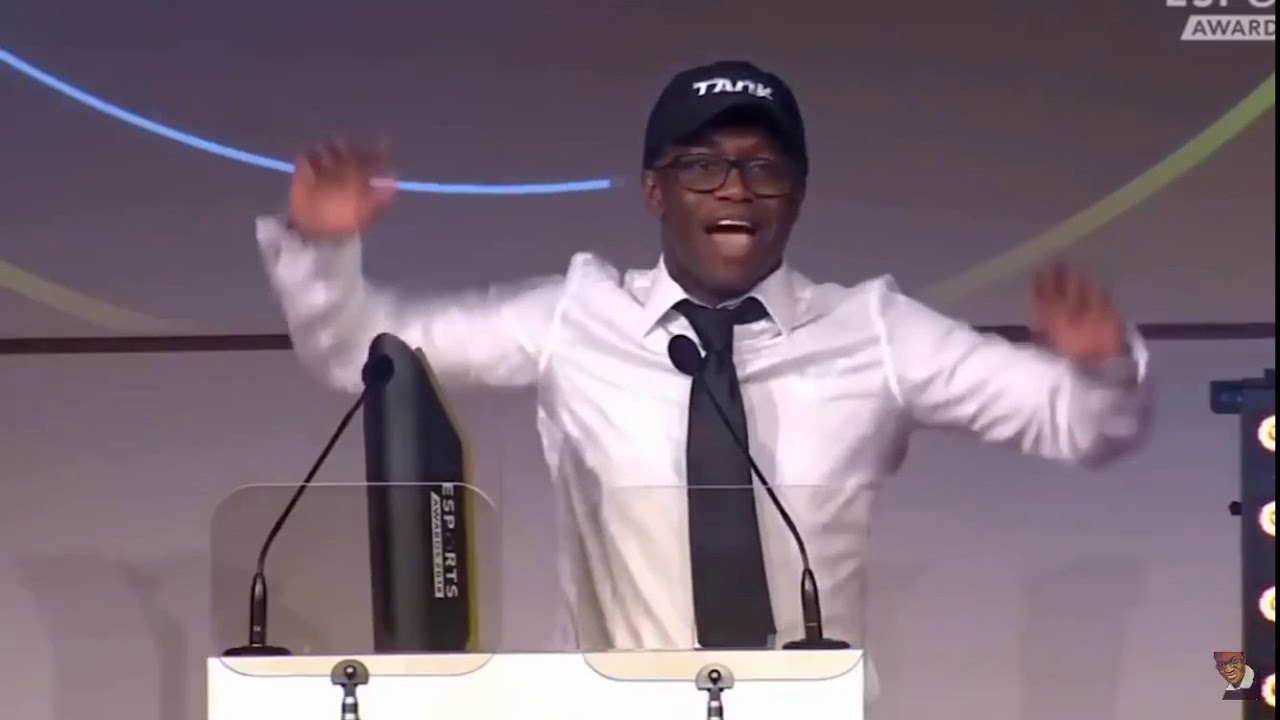 Deji Trolls Epic Games At Esports Awards