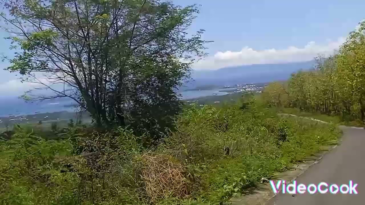 Pemandangan Bukit jeringgo.