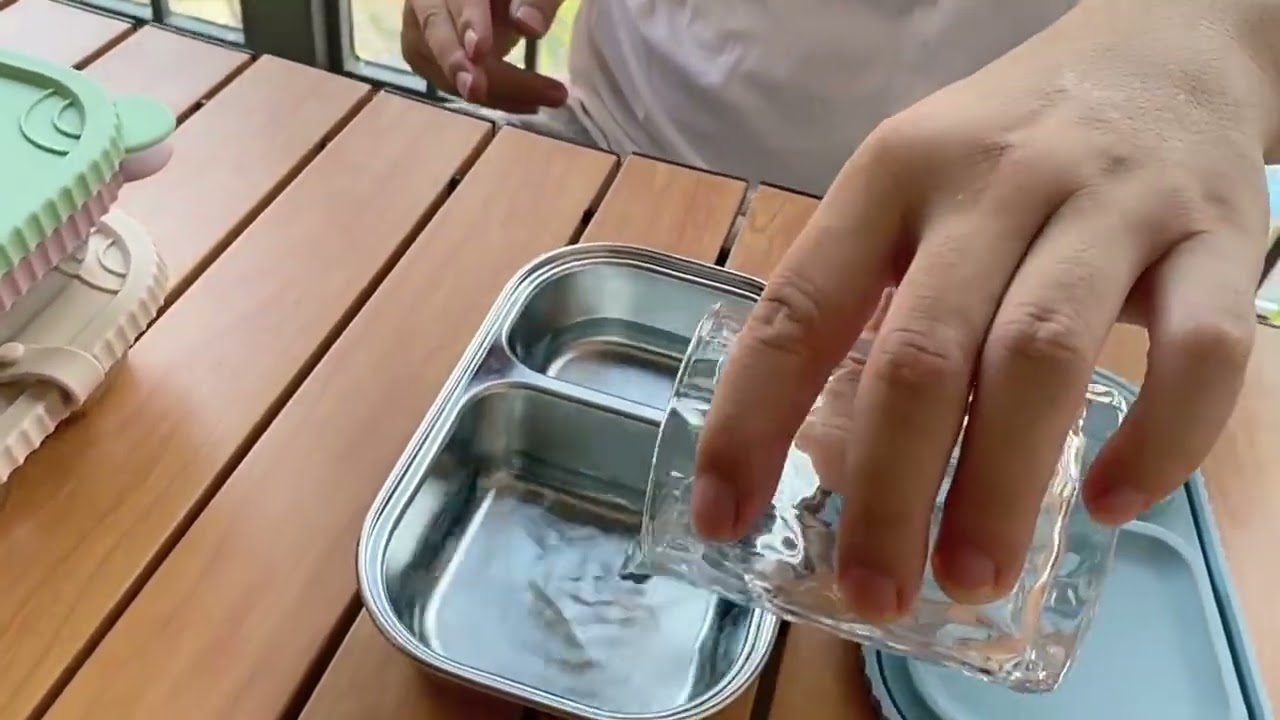 Snack Pack is in stock. How fun are these containers?