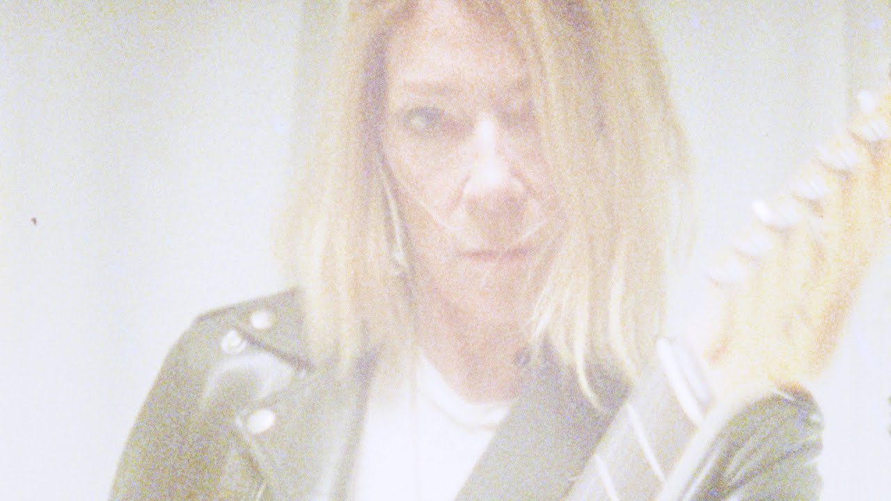 Kim Gordon- 