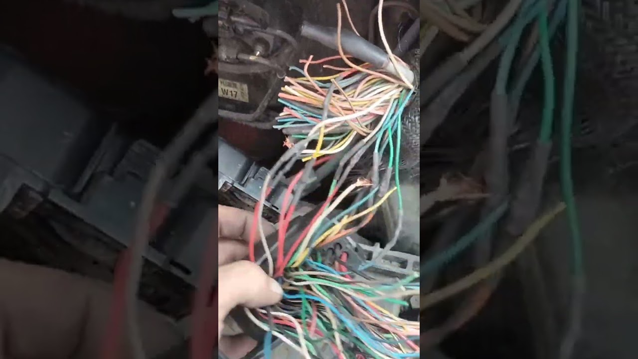Kia R&iacute;o space instalaci&oacute;n de computador y conector SUBSCR&Iacute;BETE COMPARTE DALE LIKE Y ACTIVA LA CAMPAN