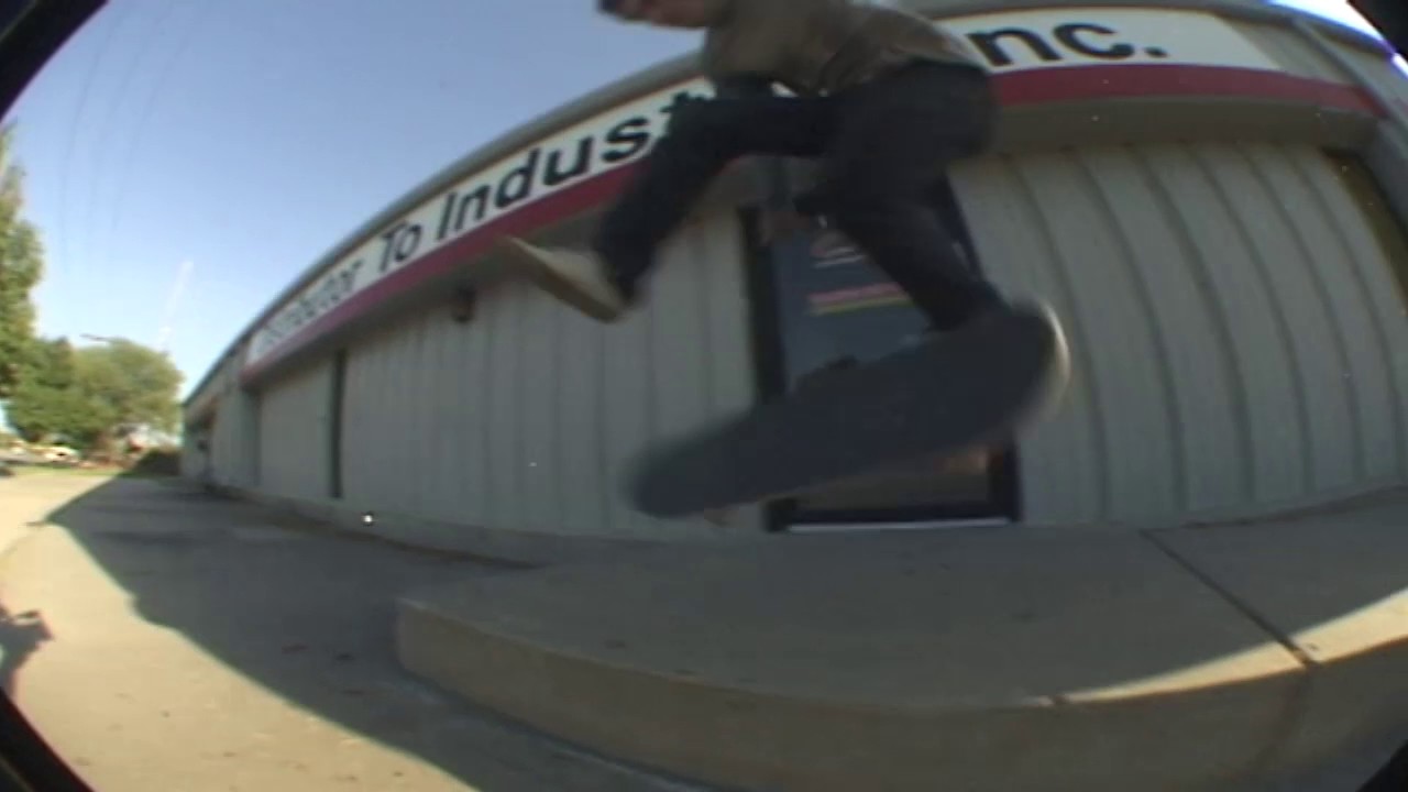 straight out of Gnarnia traler