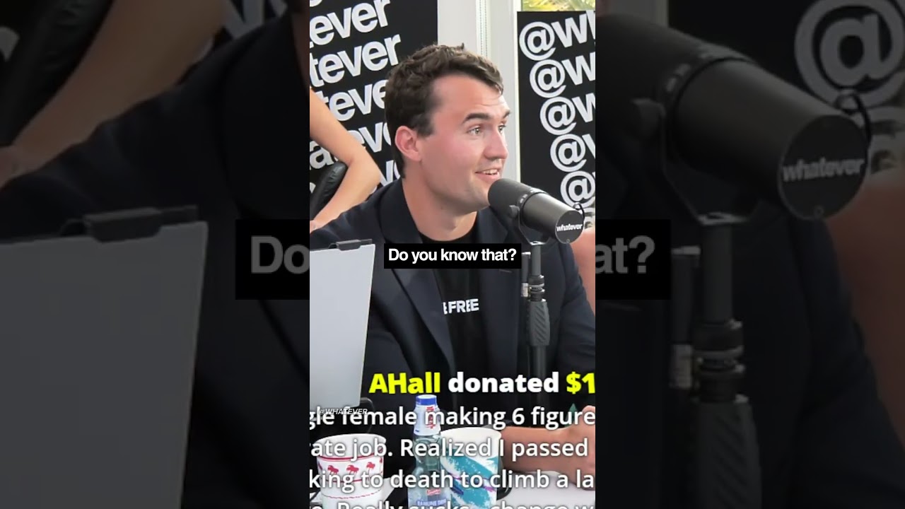 Charlie Kirk rozbawiony przez dziewczynę 0F