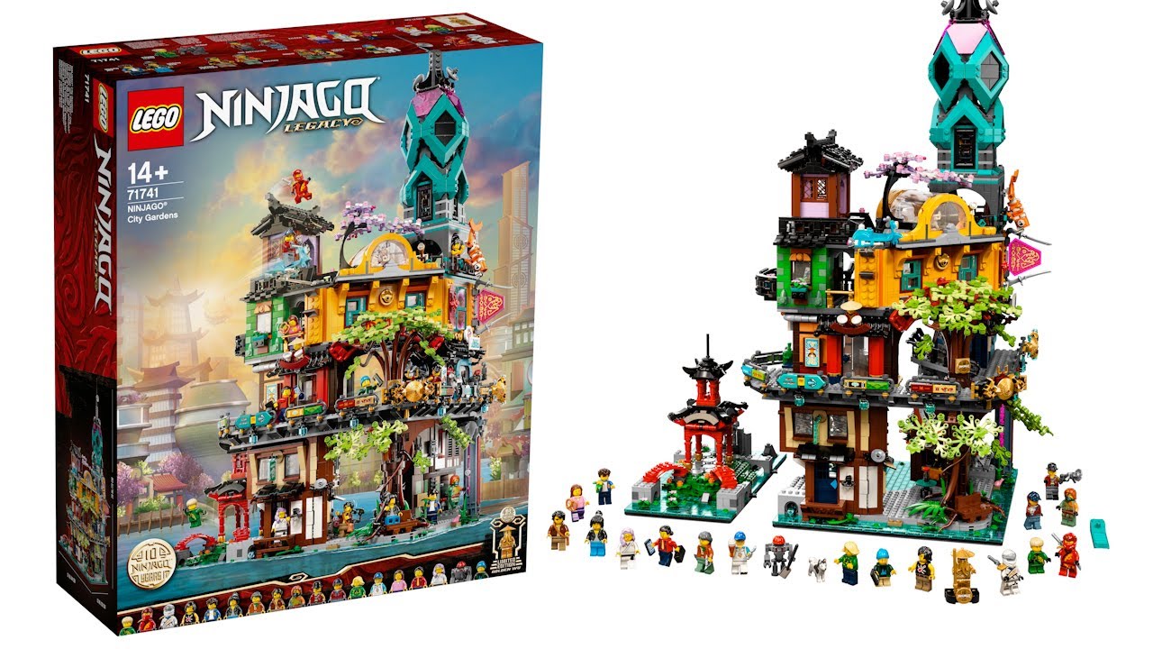 LEGO Ninjago City Gardens Set Builds Itself!