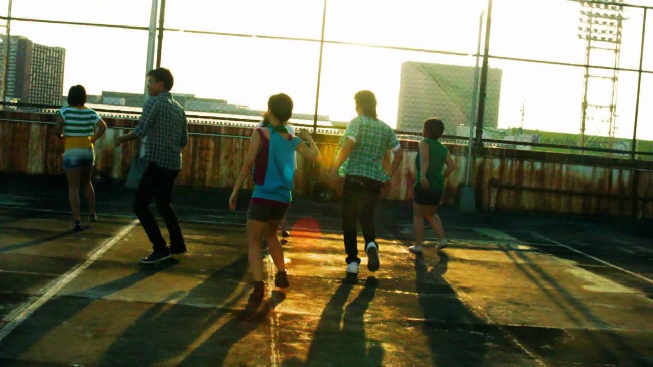De La Salle University - Live it Up!