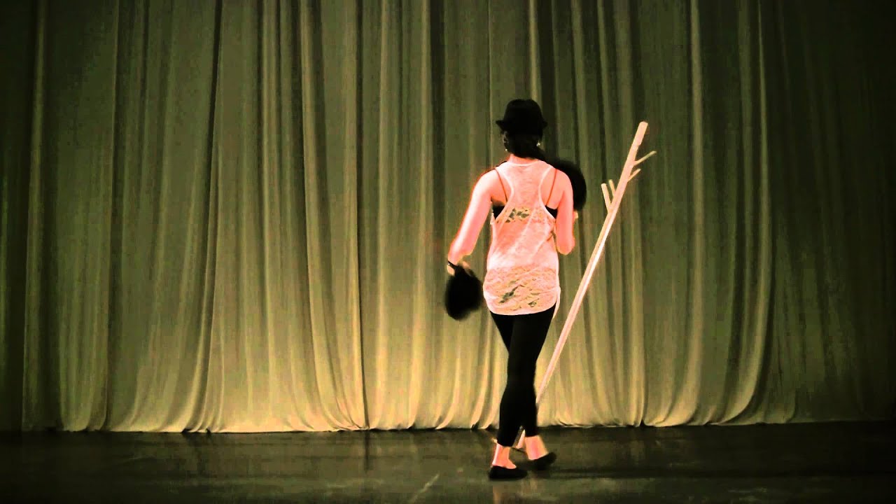 Juggler with hats - Svetlana Bakunova