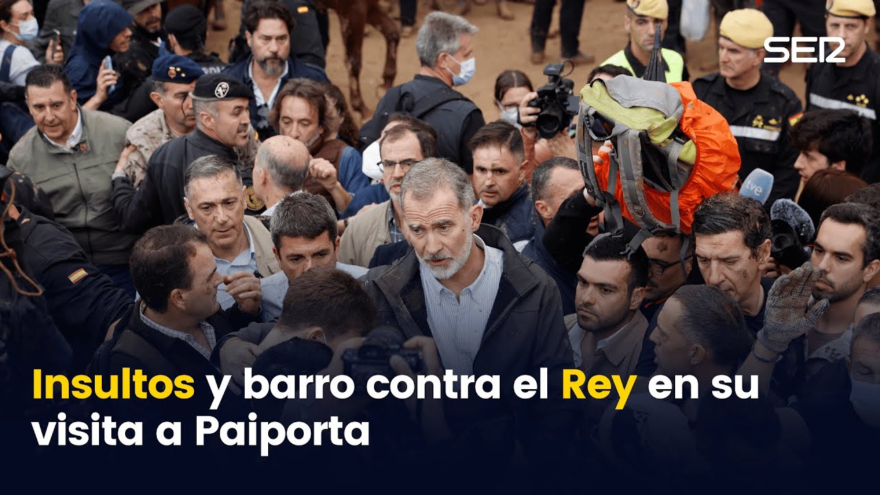 La visita del Rey a Paiporta acaba entre insultos y lanzamiento de barro