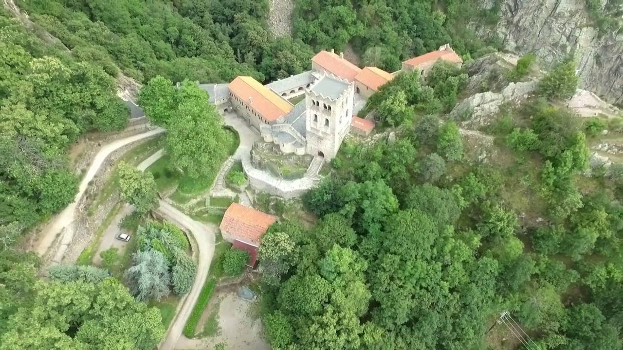 abbaye de saint martin du canigou