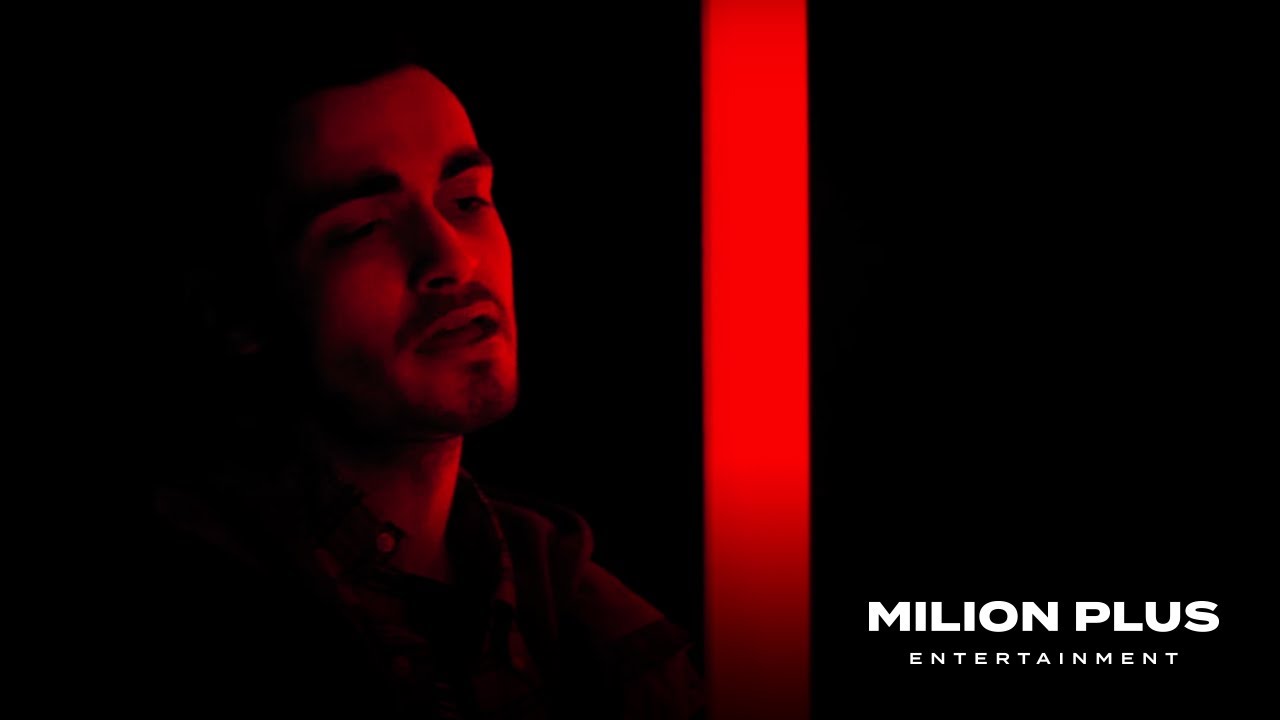 Kamil Hoffmann - Vie&scaron; (official music video)