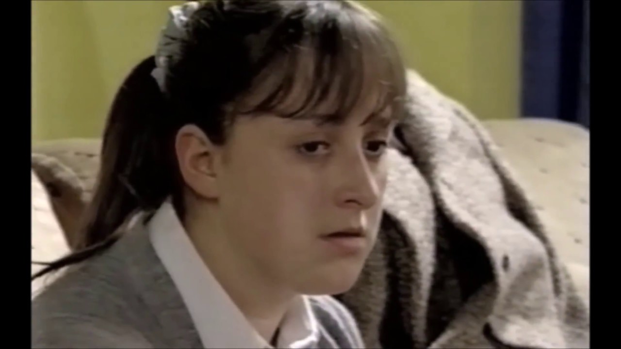 EastEnders - Robbie apologises to Sonia (12th December 2000)