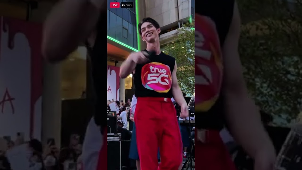 [220805] คั่นกู - ไบร์ท วชิรวิชญ์ @ Siam Square #StayBrightStayTRUE #bbrightvc