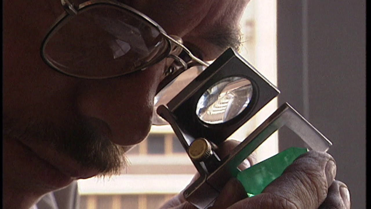 Cutting big emerald from Colombia