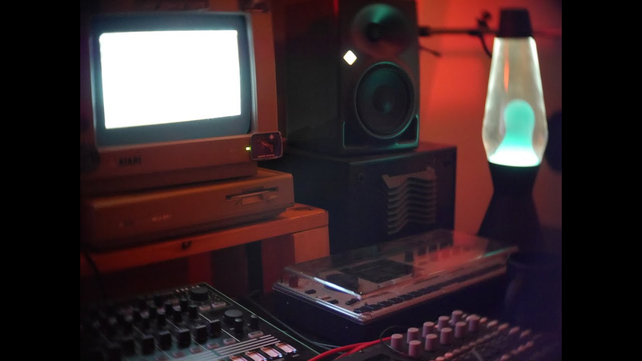 Dub Techno with Atari ST & Notator, Elektron, Virus TI, Moog