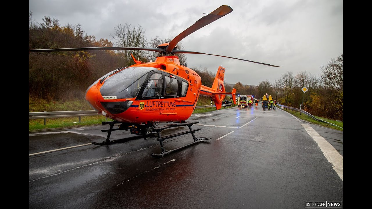 SCHLÜCHTERN: Auto fliegt über Leitplanke: Unfall bei Niederzell