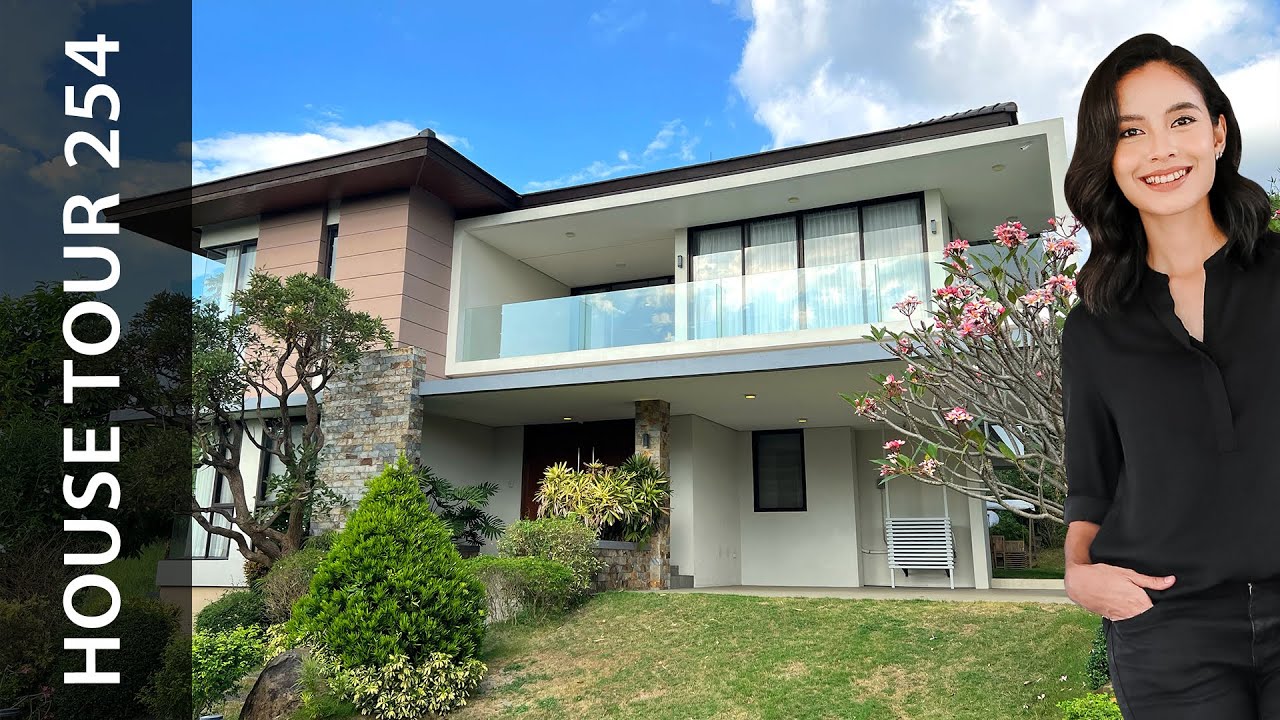 House Tour 254 • An Exclusive Beach Club Home for Vacationing Families • Presello