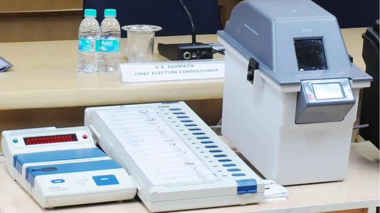 new VVPAT Machine | voter verifiable paper audit trail in election 2019 | Tech Orient
