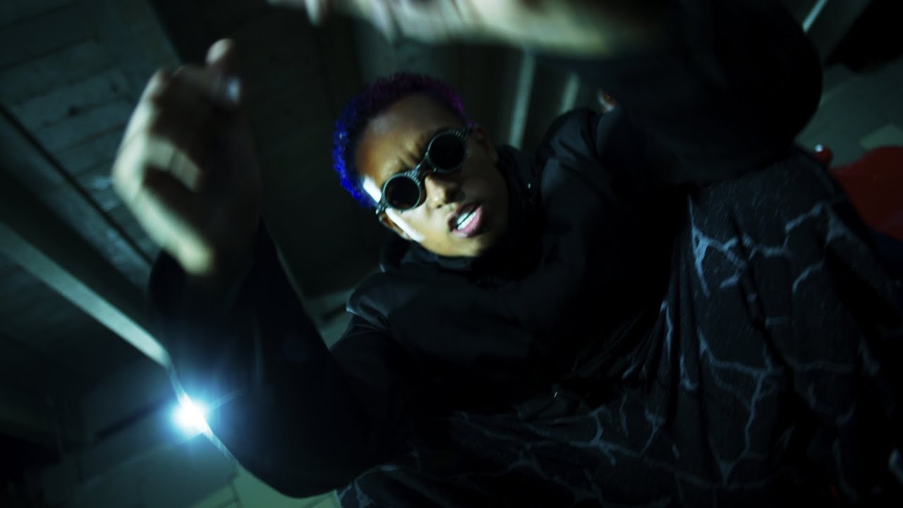 MC Brinquedo - Mantive a F&eacute; (Official V&iacute;deo)