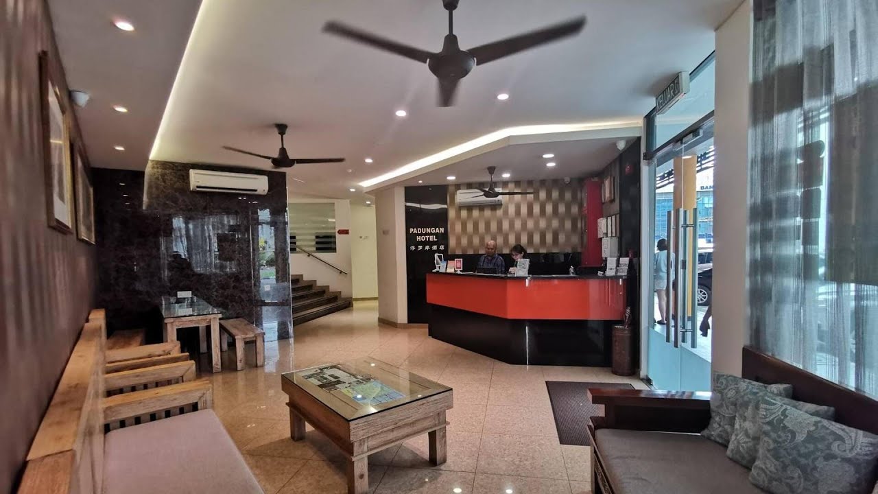 Padungan Hotel, Kuching, Malaysia | Travel With Bhavya