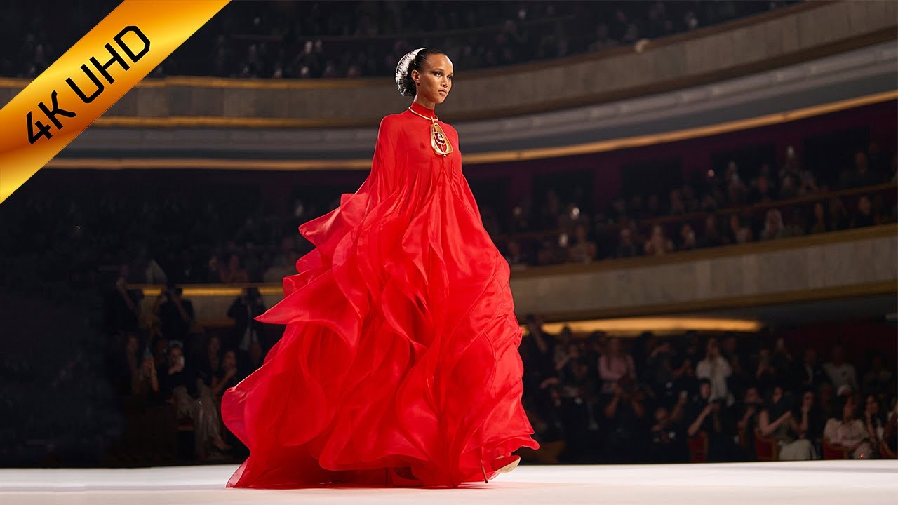 Stephane Rolland | Haute Couture Fall Winter 2025/2026 | Paris